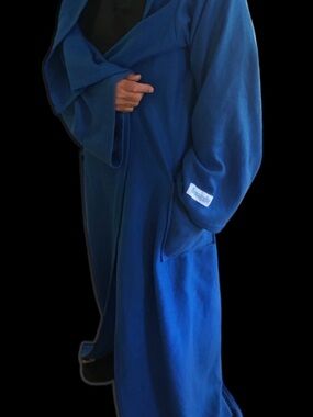 Super soft Snuggie, blanket with sleeves and pockets, royal blue